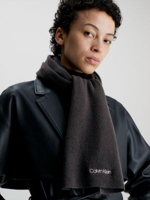 Calvin klein 2025 wool scarf