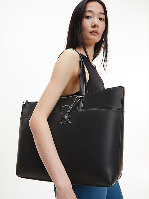 CK MUST TOTE Sac à main Jean Calvin Klein en coloris Noir Femme Sacs fourre-tout et cabas Sacs fourre-tout et cabas Calvin Klein 