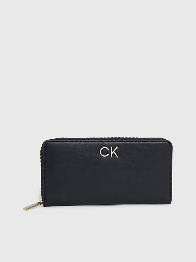 CK Black Grand Portefeuille Zippé En Matière Recyclée undefined femmes Calvin Klein