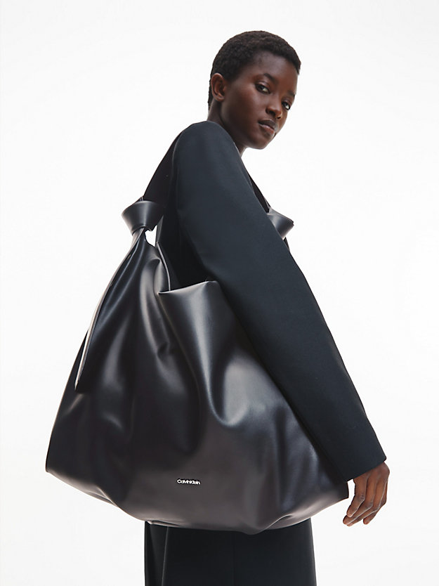 CK BLACK Oversized Shopper aus recyceltem Material für Damen CALVIN KLEIN