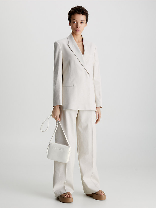 BRIGHT WHITE Crossbody Bag aus recyceltem Material für Damen CALVIN KLEIN