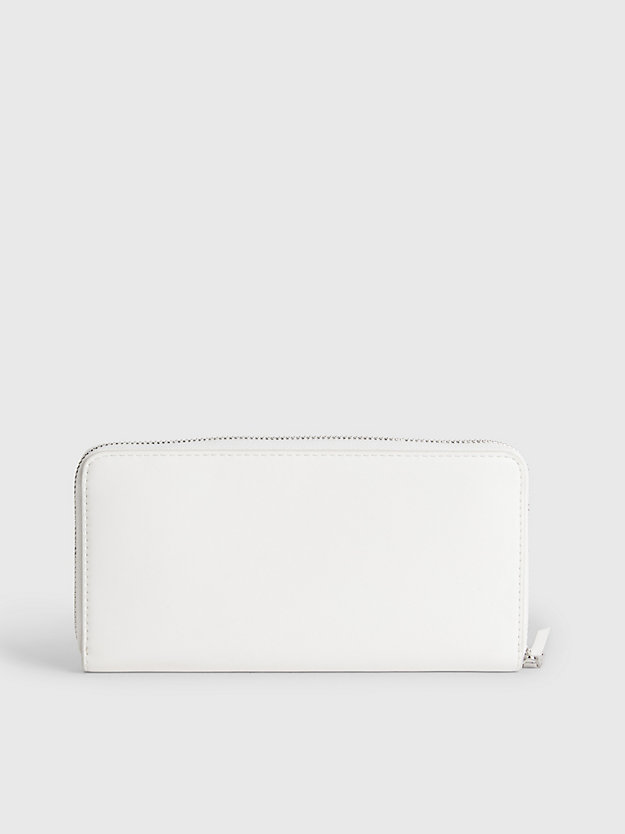 BRIGHT WHITE Großes Portemonnaie mit Rundum-Reißverschluss aus recyceltem Material für Damen CALVIN KLEIN