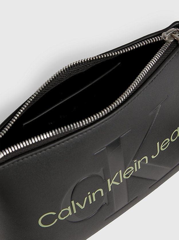 sac en bandoulière black/dark juniper pour femmes calvin klein jeans