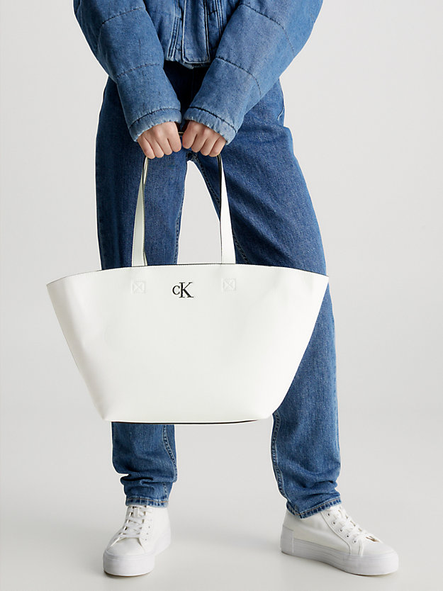 bright white gerecyclede tote bag voor dames - calvin klein jeans