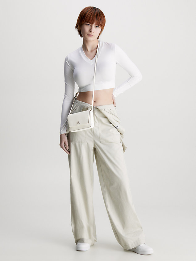 white torba na portfel z materiałów z recyklingu dla kobiety - calvin klein jeans