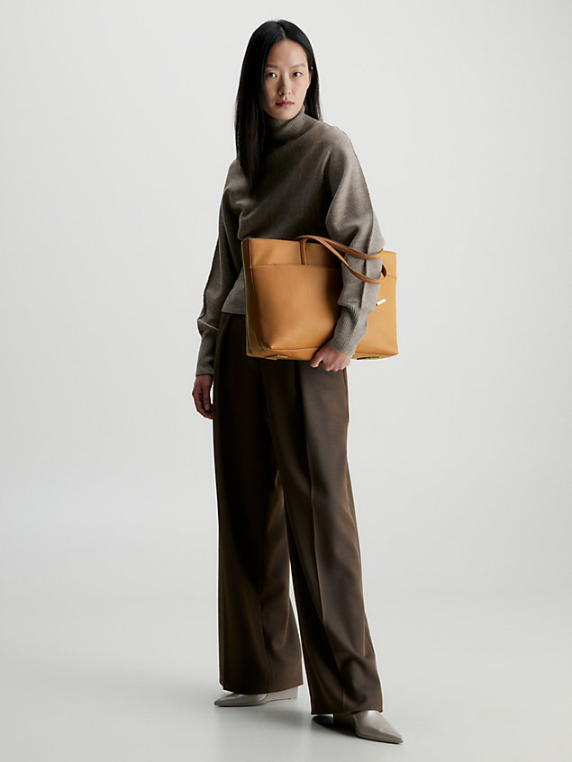 brown duża torba tote dla kobiety - calvin klein