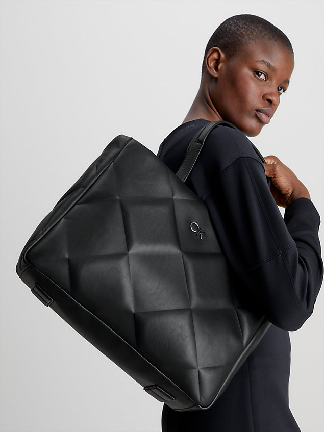 black duża pikowana torba tote dla kobiety - calvin klein