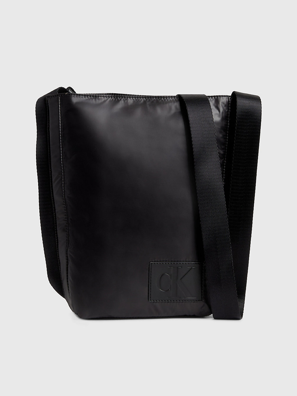 BLACK > Bucket-Bag Aus Recyceltem Material > undefined Damen - Calvin Klein