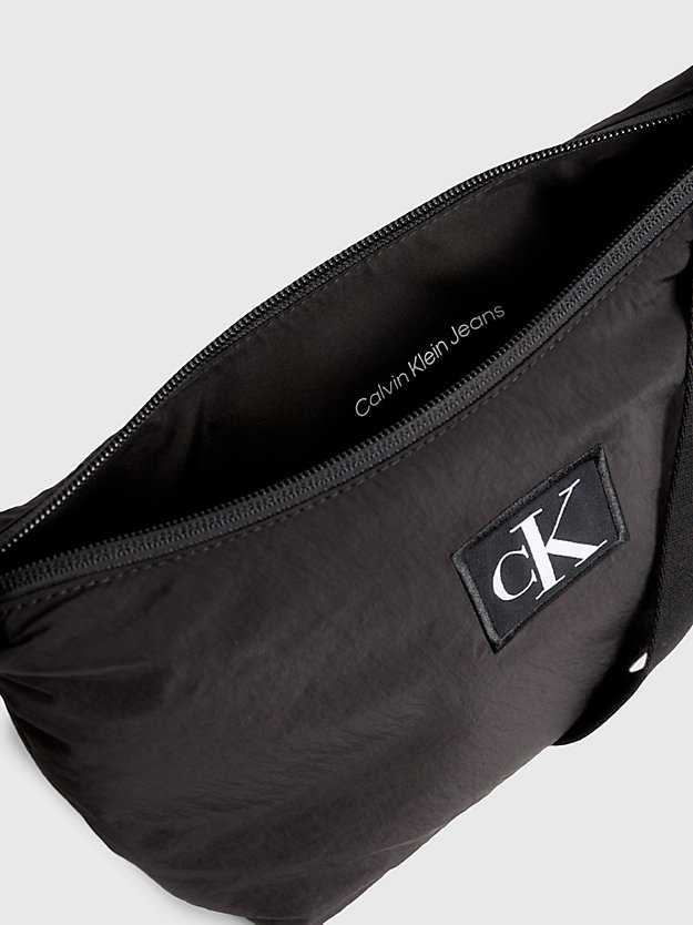 BLACK Miękka torba na ramię z materiałów z recyklingu dla Kobiety CALVIN KLEIN JEANS