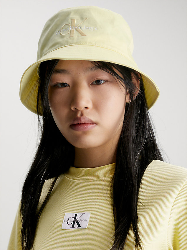 yellow kapelusz typu bucket hat z bawełny organicznej dla kobiety - calvin klein jeans