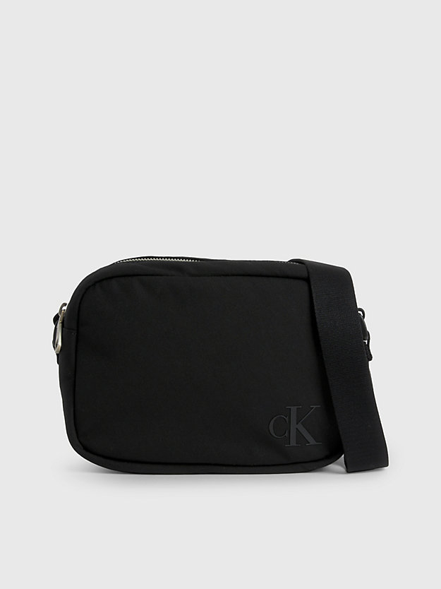 black torba przez ramię z diagonalu dla kobiety - calvin klein jeans