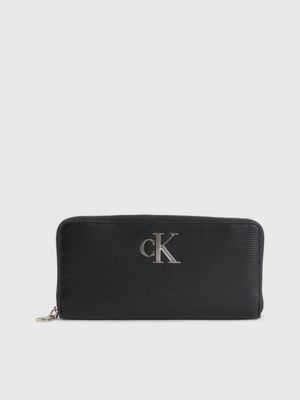 Calvin klein white deals wallet