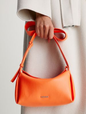 Small calvin klein clearance bag