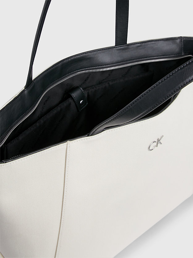 grand sac tote pour ordinateur portable en toile dk ecru pour femmes calvin klein