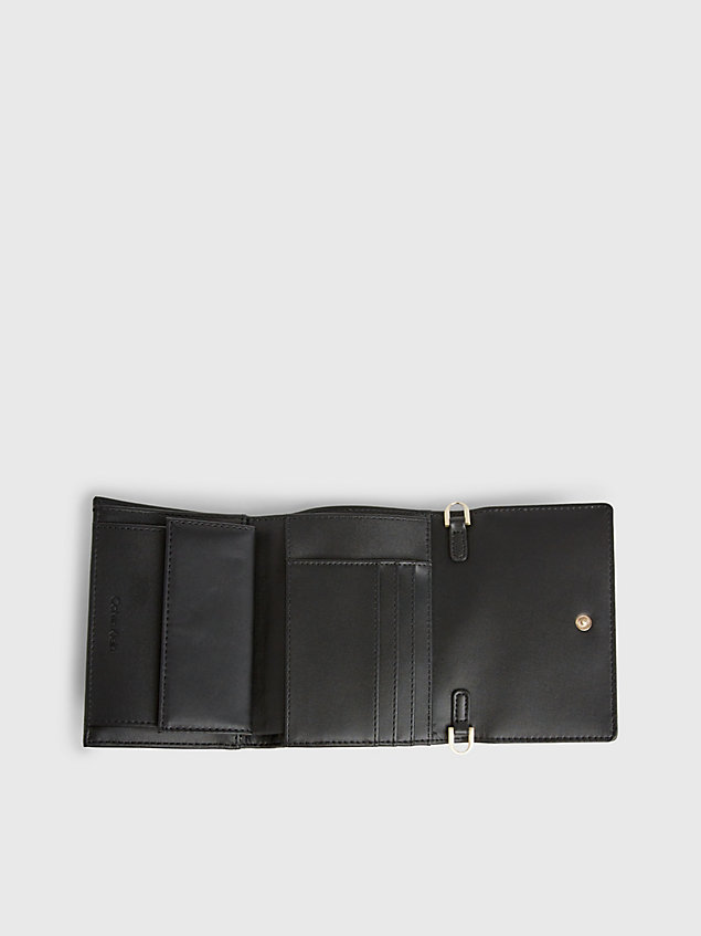 black dreifach faltbares crossbody-portemonnaie für damen - calvin klein