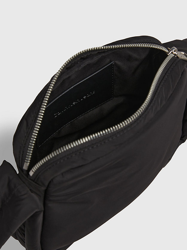 sac en bandoulière carré black pour femmes calvin klein jeans