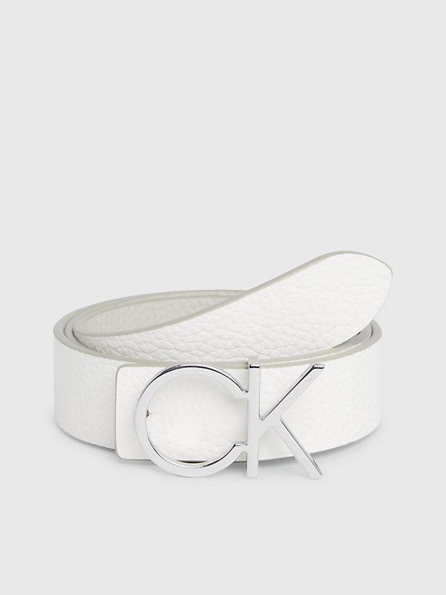 cinturón reversible de piel stoney beige/dk ecru de mujeres calvin klein