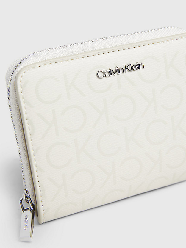 portefeuille zippé rfid avec logo stoney beige epi mono pour femmes calvin klein