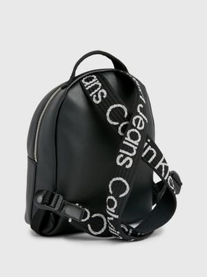 Petit sac a dos calvin clearance klein