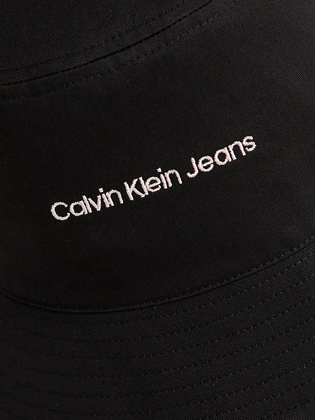 black/pale conch twillowy kapelusz bucket hat dla kobiety - calvin klein jeans