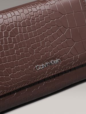 cioccolate lab croco in drieën gevouwen leren krokodilportemonnee voor dames - calvin klein