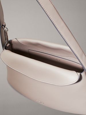 cinder shoulder bag for women calvin klein