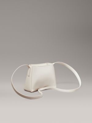 bandolera plana spazzolato pequeña gray morn de mujeres calvin klein