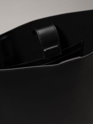 sac en bandoulière en cuir black pour femmes calvin klein