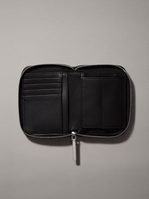 pvh black gestepptes portemonnaie mit rundum-reißverschluss für damen - calvin klein