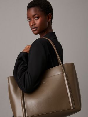 teak 2-in-1 tote bag voor dames - calvin klein