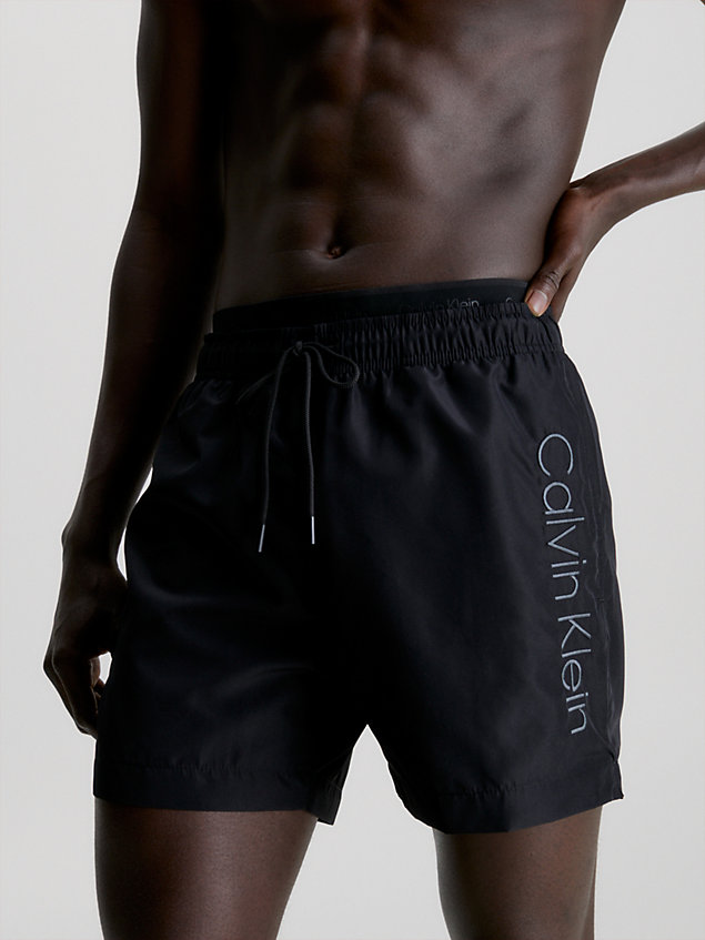 black szorty kąpielowe - core logo dla mężczyźni - calvin klein