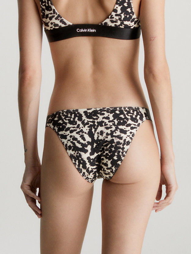 bas de bikini brésilien - ck refined ck blurred animal aop pour femmes calvin klein