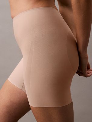 cedar sculpted shapewear shorts - stay put mesh for women calvin klein