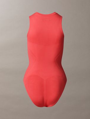 trinity peach seamless bodysuit - icon shapewear for women calvin klein