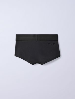 peat jung kook for calvin klein boy short for women calvin klein