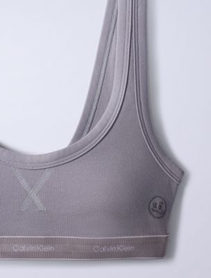 brassière légèrement doublée jung kook for calvin klein - heritage cotton sterling pour femmes calvin klein