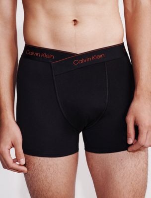 black modern cotton crossover trunk for men calvin klein