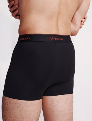 black modern cotton crossover trunk for men calvin klein