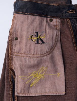 dusk jung kook for calvin klein high rise baggy jeans für herren - calvin klein