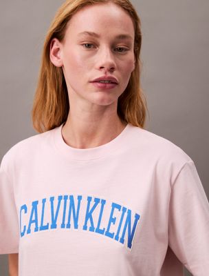 crystal pink varsity logo boxy t-shirt for women calvin klein jeans