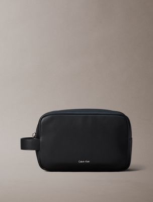 black signature logo wash bag for men calvin klein