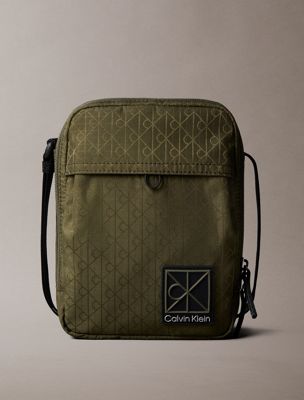 sac caméra à bandoulière déperlant green pour hommes calvin klein