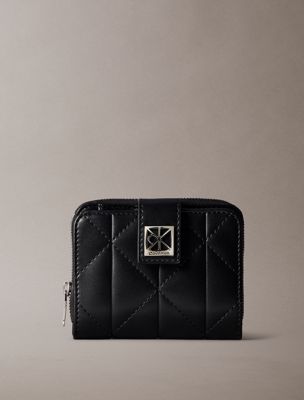 black quilted rfid emblem logo wallet for women calvin klein