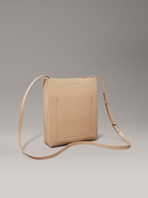crockery leather crossbody tote bag for women calvin klein