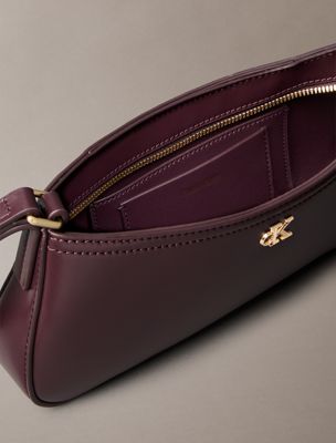 borsa da spalla con elementi metallici con logo monogramma fudge da donne calvin klein