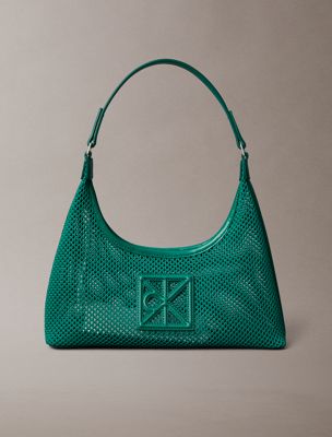 green schultertasche aus mesh mit emblem-logo für damen - calvin klein