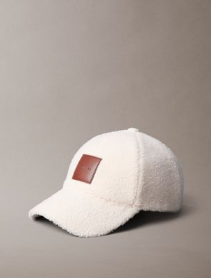 casquette de baseball en sherpa beige pour femmes calvin klein