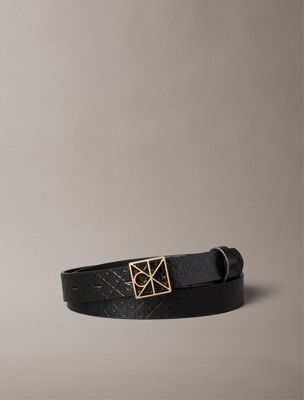 black pasek z pełnoziarnistej skóry z emblematem i logo dla kobiety - calvin klein