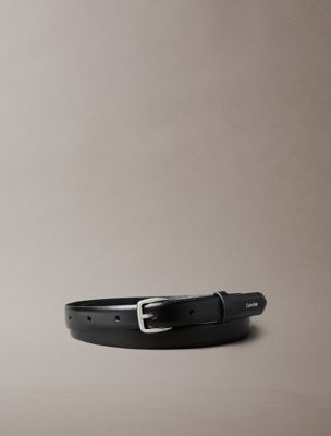 cinturón de piel granulada black de mujeres calvin klein