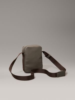 beluga small reporter bag for men calvin klein jeans